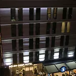 Otel Seven Deep 4*
