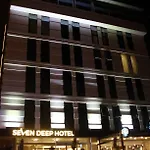 Hotel Seven Deep 4*