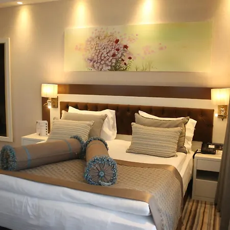 Otel Seven Deep